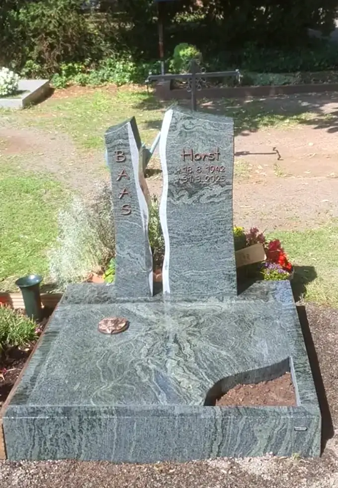 Grabstein Design von der Firma Frank Natursteine